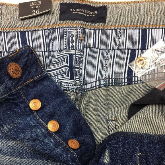 Indigo Distressed Boyfriend Fit Jeans - Picture 3 of 8